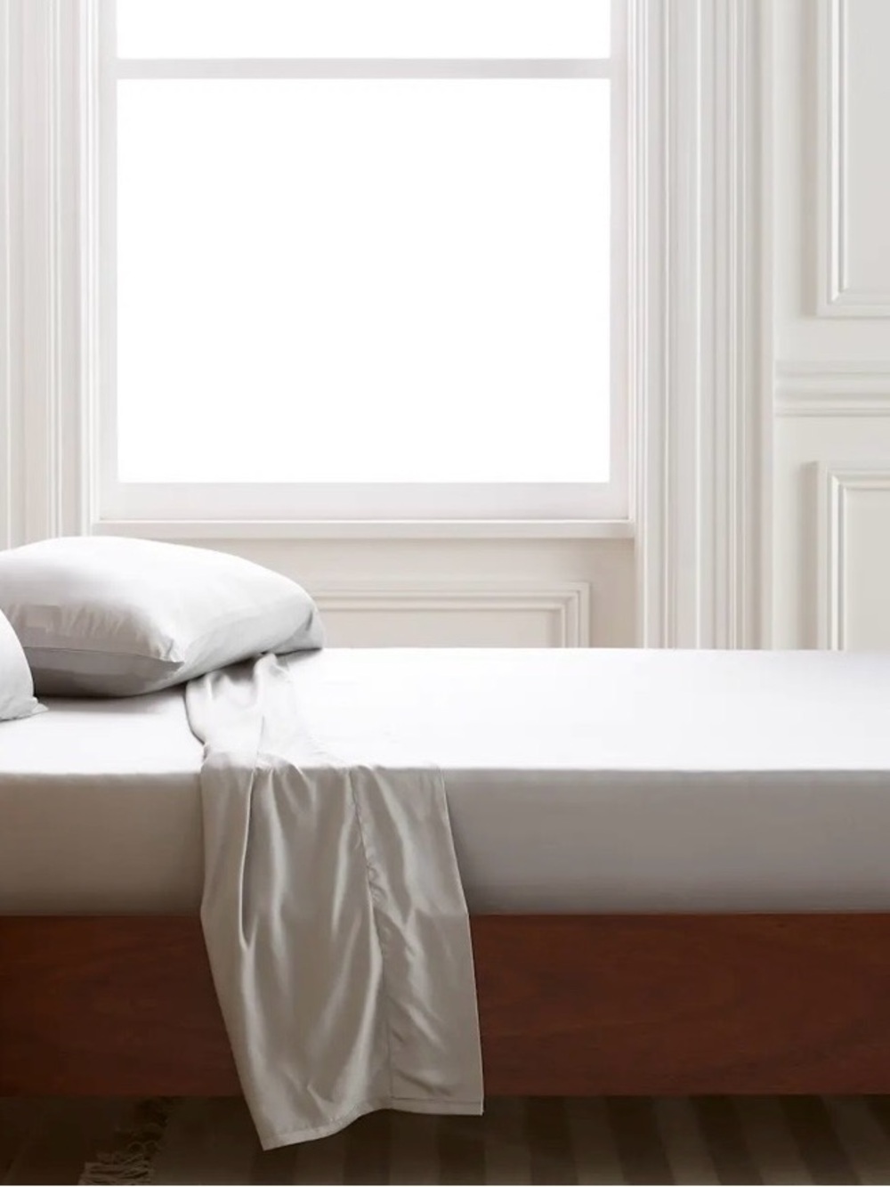 NWOT Quince Bamboo 4 Piece Sheet Set, Queen (Light Gray)